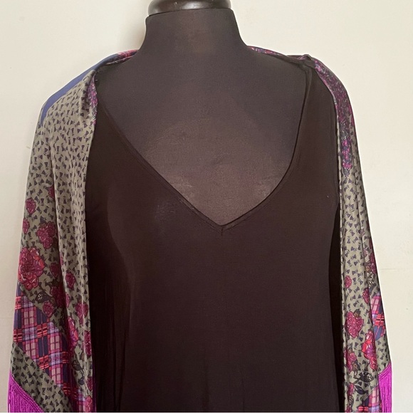 RAMPAGE blouse and poncho - Picture 5 of 16